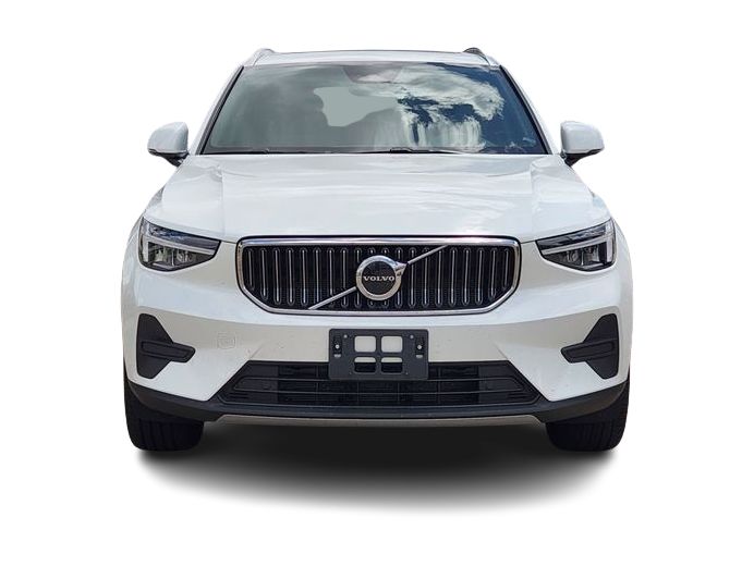Thumbnail: 2025 Volvo XC40 - 6