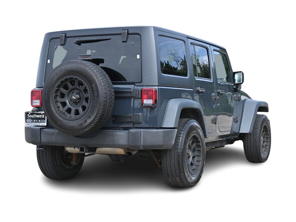 Thumbnail: 2016 Jeep Wrangler - 18