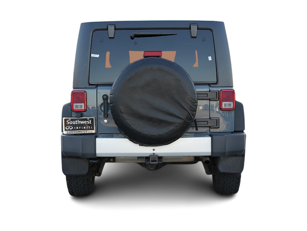 Thumbnail: 2015 Jeep Wrangler - 21