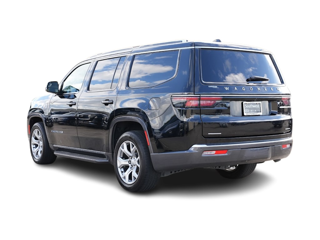 Thumbnail: 2022 Jeep Wagoneer - 4