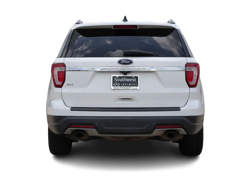 Thumbnail: 2018 Ford Explorer - 5