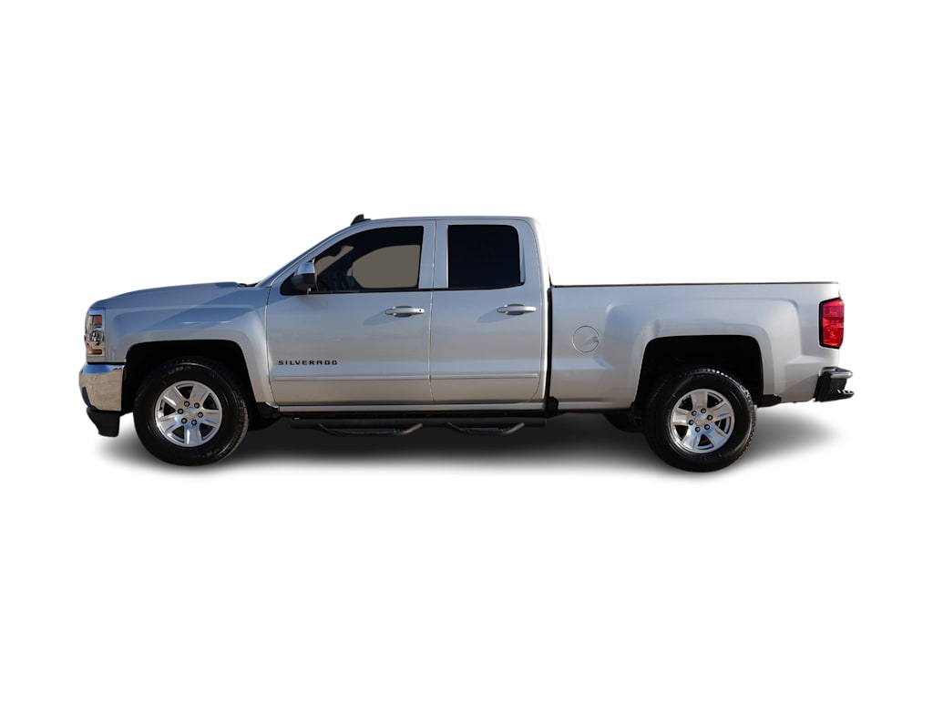 Thumbnail: 2018 Chevrolet Silverado 1500 - 3