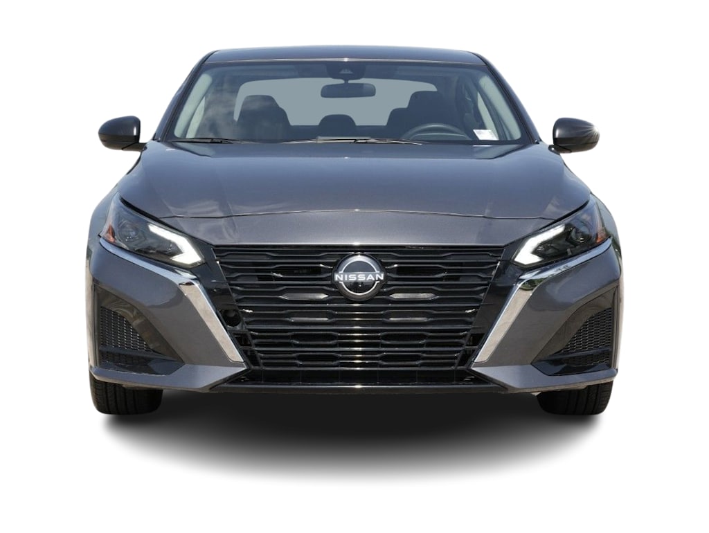 Thumbnail: 2024 Nissan Altima - 3