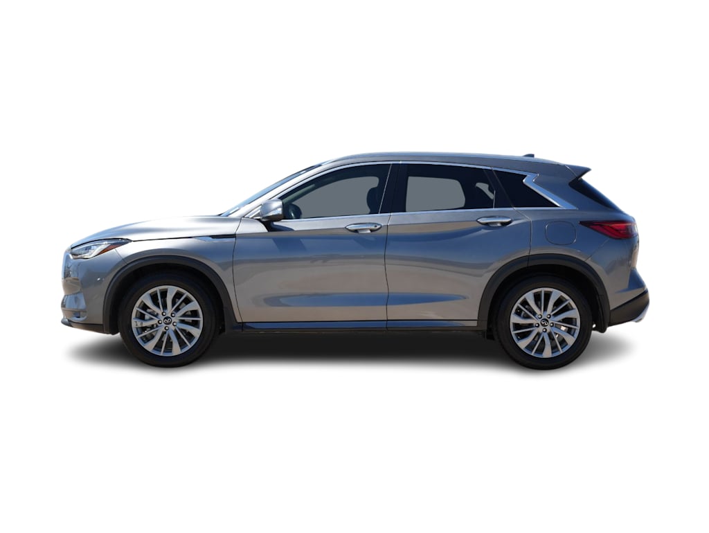 Thumbnail: 2023 INFINITI QX50 - 3