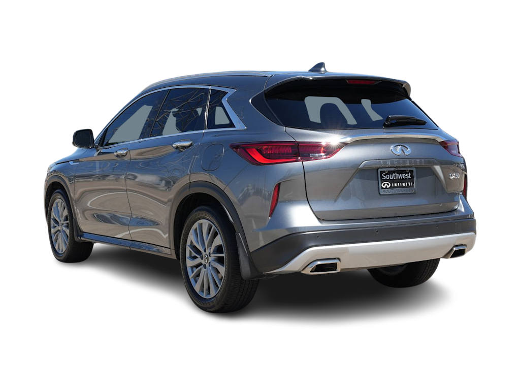 Thumbnail: 2023 INFINITI QX50 - 4