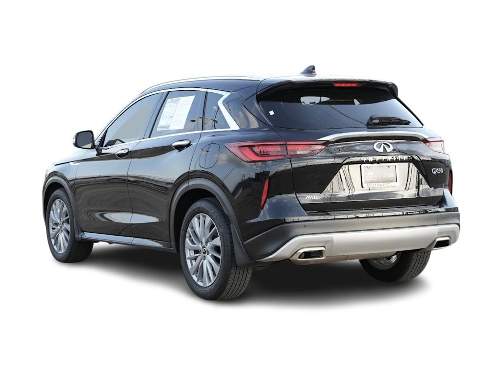 Thumbnail: 2025 INFINITI QX50 - 4