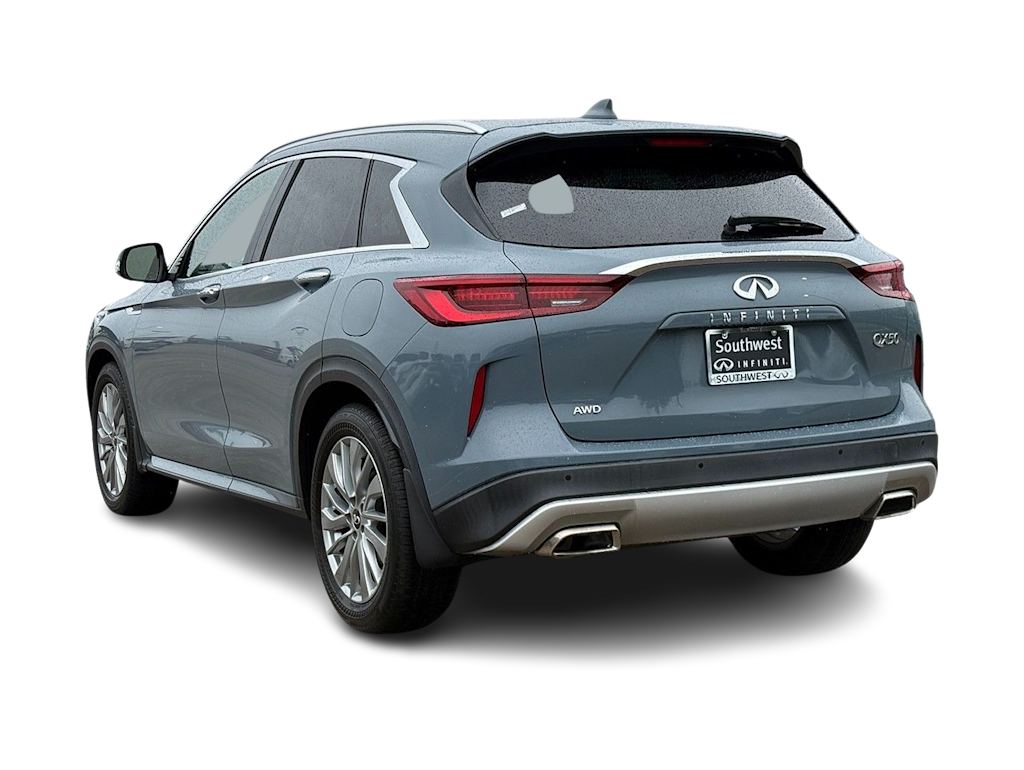 Thumbnail: 2023 INFINITI QX50 - 4
