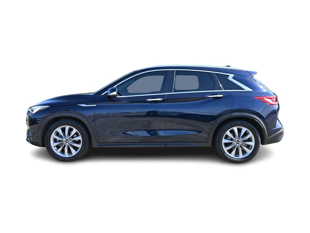 Thumbnail: 2021 INFINITI QX50 - 3