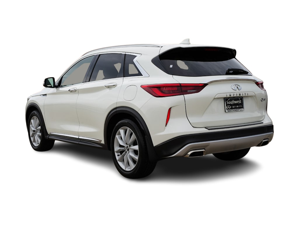 Thumbnail: 2019 INFINITI QX50 - 4
