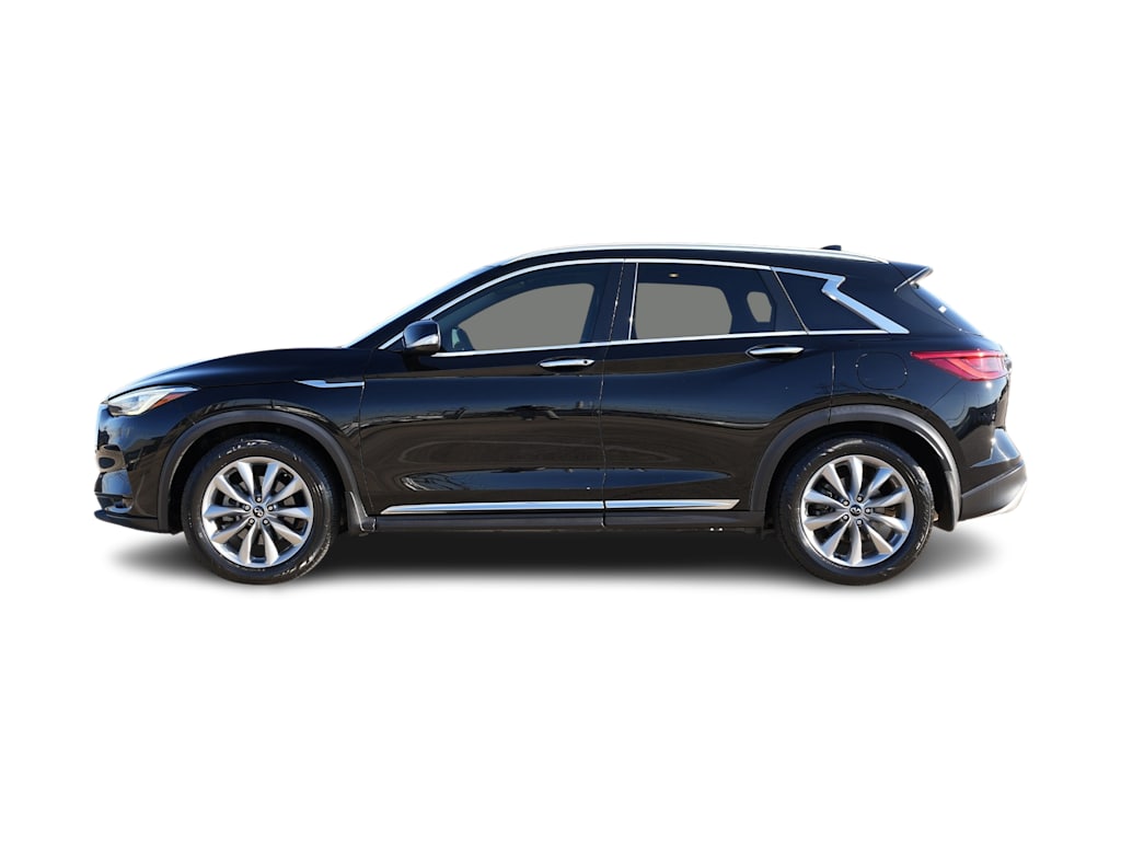 Thumbnail: 2019 INFINITI QX50 - 3