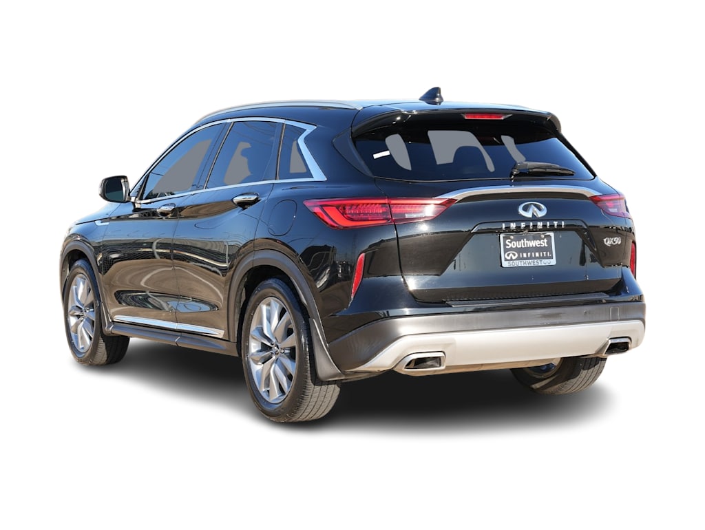 Thumbnail: 2019 INFINITI QX50 - 4