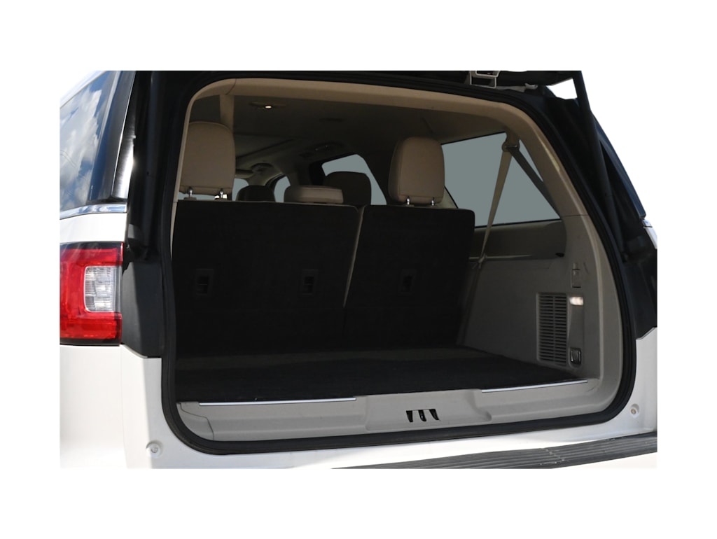 Thumbnail: 2018 Lincoln Navigator L - 14