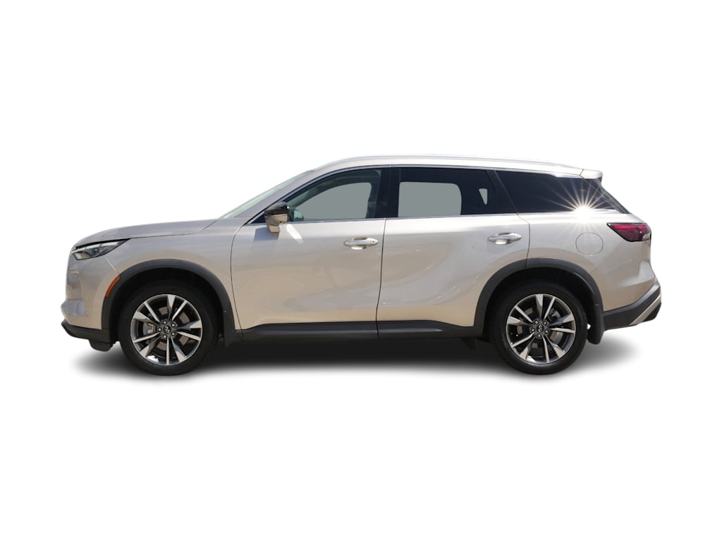 Thumbnail: 2023 INFINITI QX60 - 3