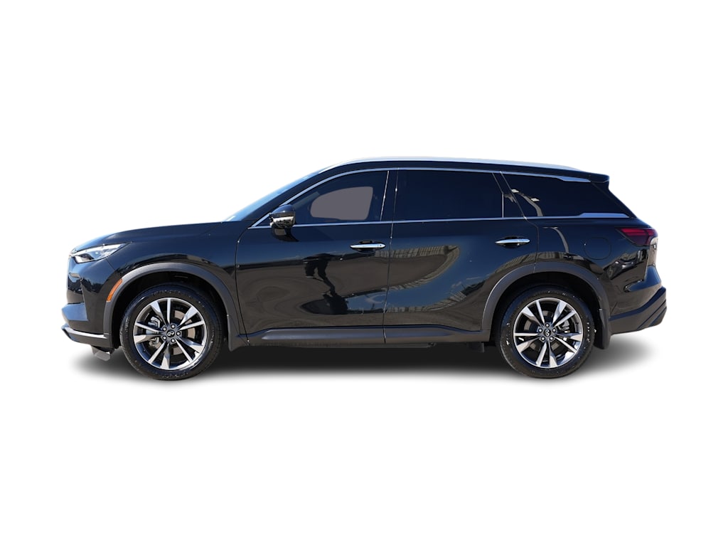 Thumbnail: 2023 INFINITI QX60 - 3