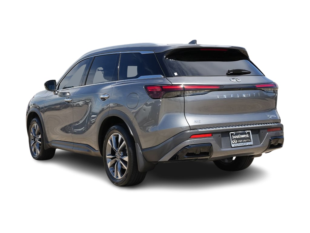 Thumbnail: 2023 INFINITI QX60 - 4