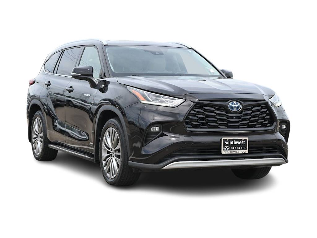 Thumbnail: 2021 Toyota Highlander - 19