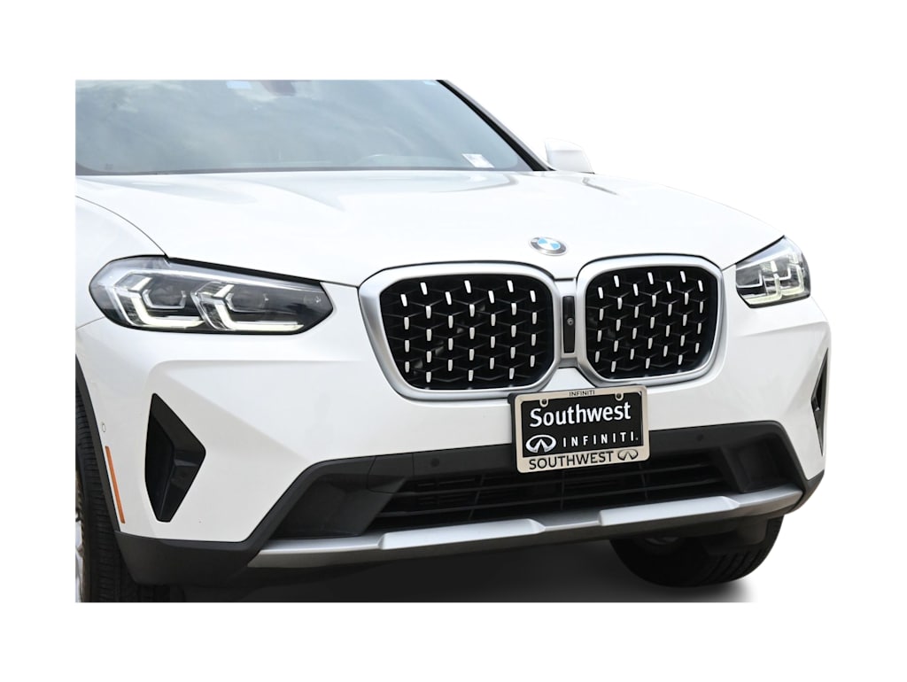 Thumbnail: 2022 BMW X4 - 24