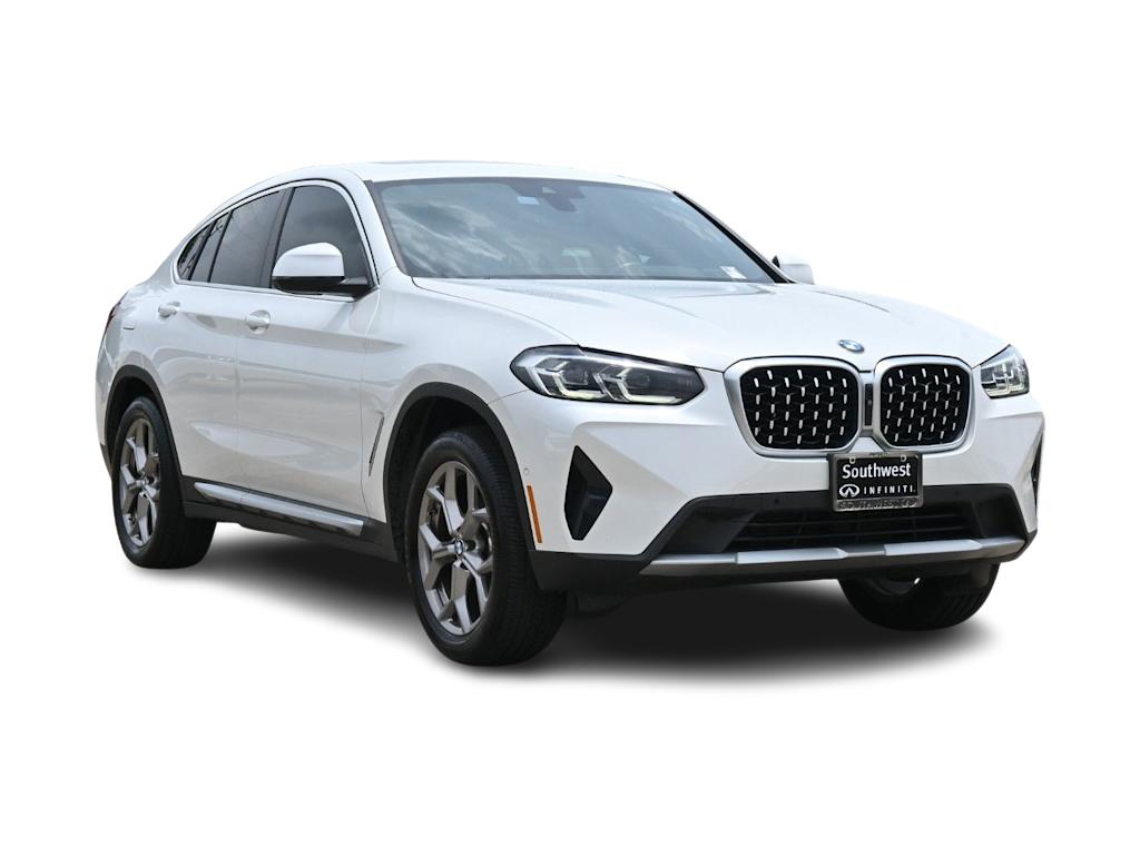 Thumbnail: 2022 BMW X4 - 18