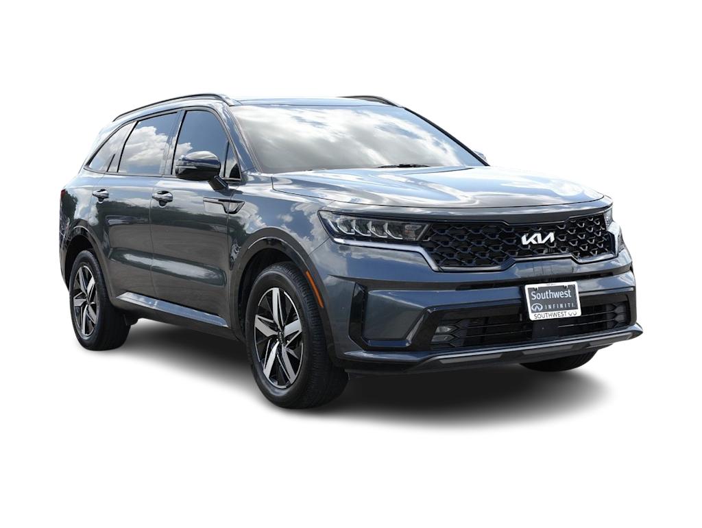 Thumbnail: 2022 Kia Sorento - 18