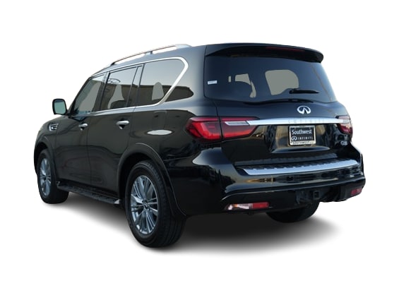 2022 INFINITI QX80 Luxe 4