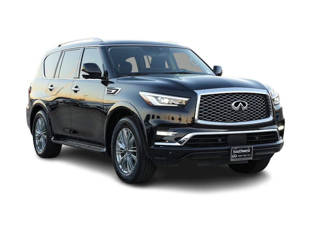 Thumbnail: 2022 INFINITI QX80 - 18