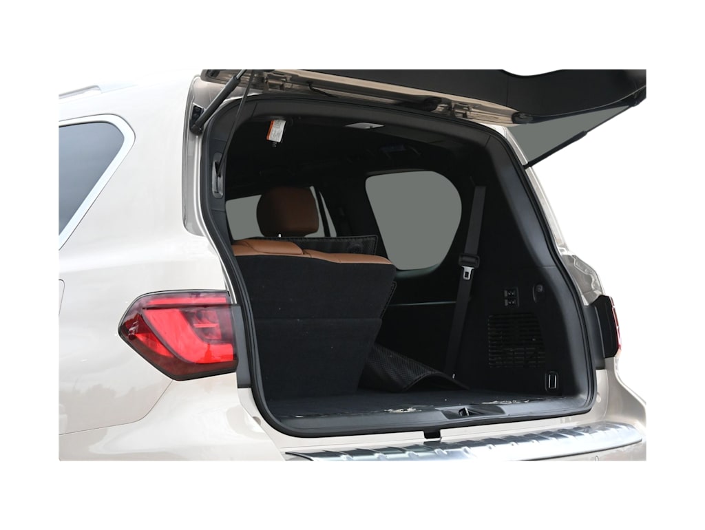 Thumbnail: 2021 INFINITI QX80 - 18