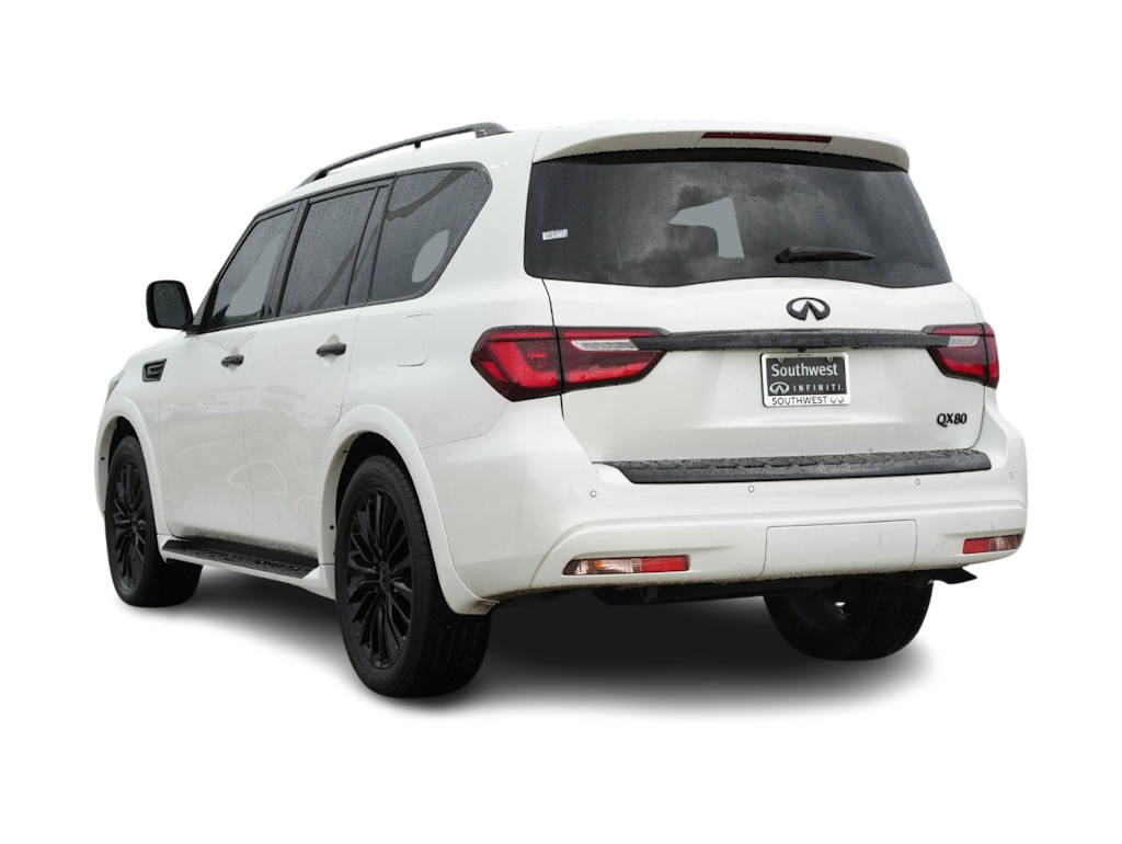 Thumbnail: 2023 INFINITI QX80 - 4