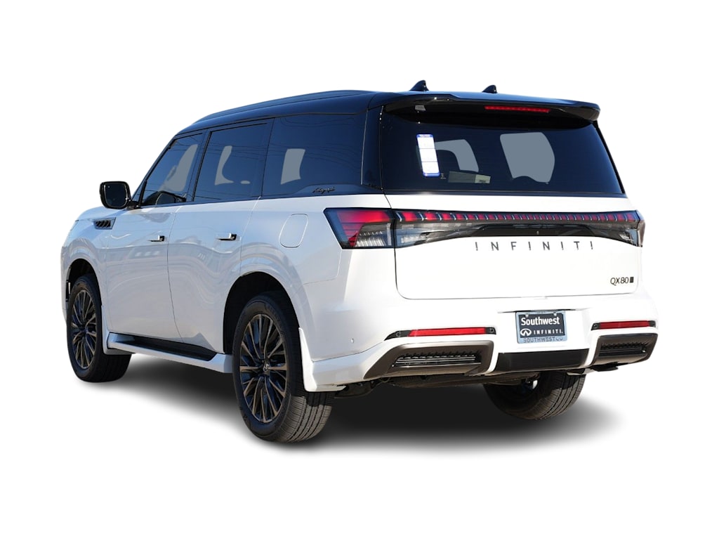 Thumbnail: 2026 INFINITI QX80 - 4