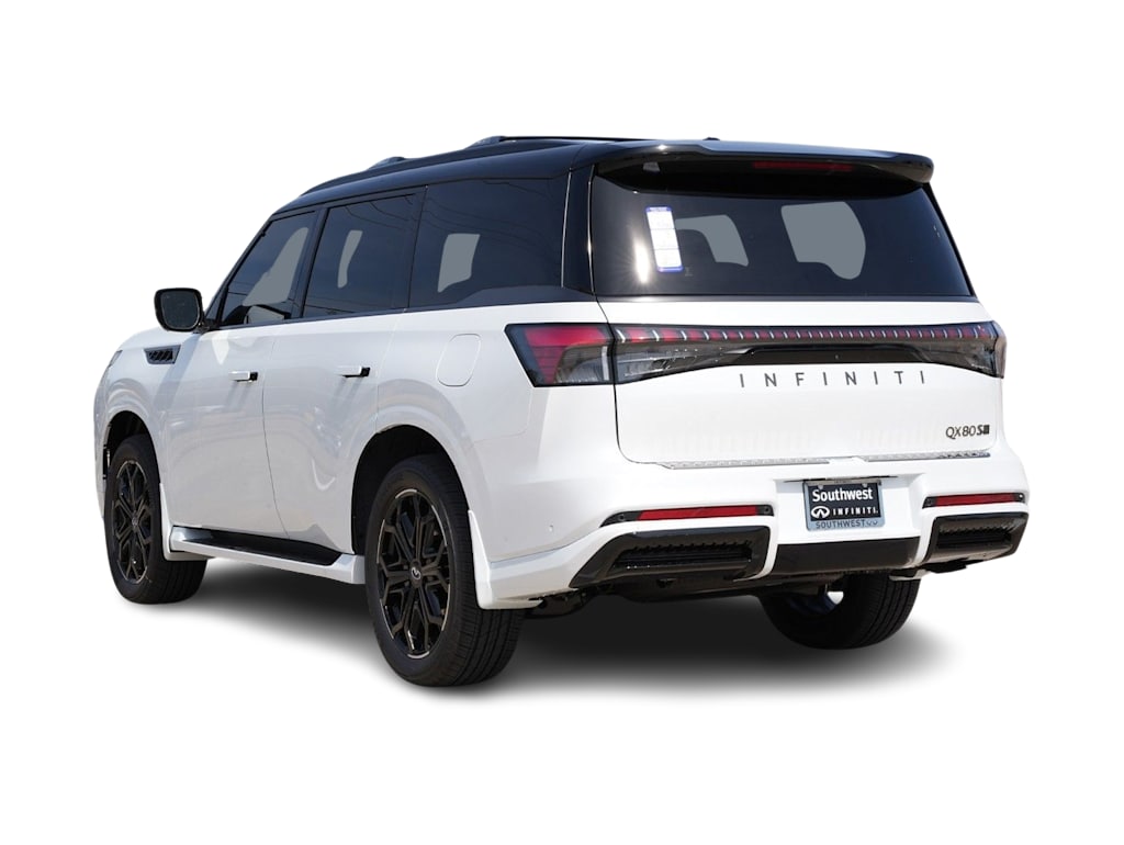 Thumbnail: 2026 INFINITI QX80 - 4