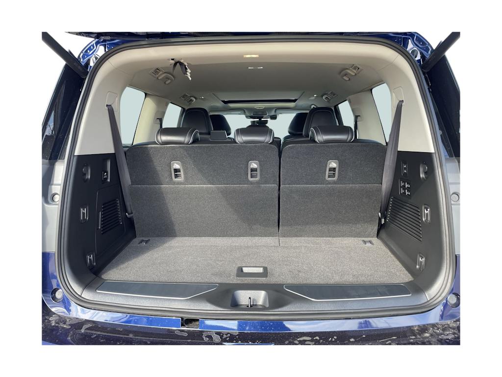 Thumbnail: 2025 INFINITI QX80 - 17