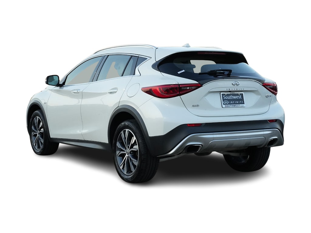 Thumbnail: 2019 INFINITI QX30 - 4