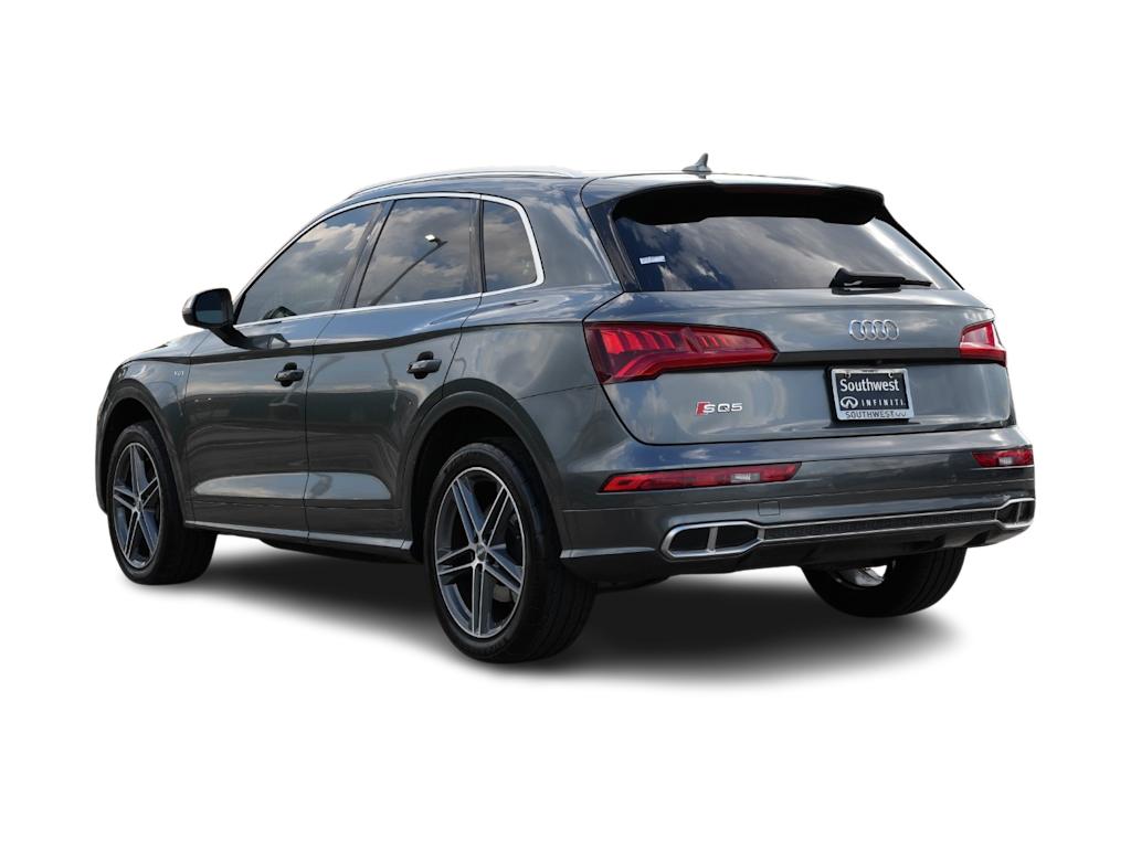 Thumbnail: 2018 Audi SQ5 - 4
