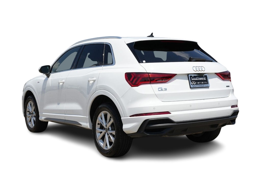 Thumbnail: 2024 Audi Q3 - 4