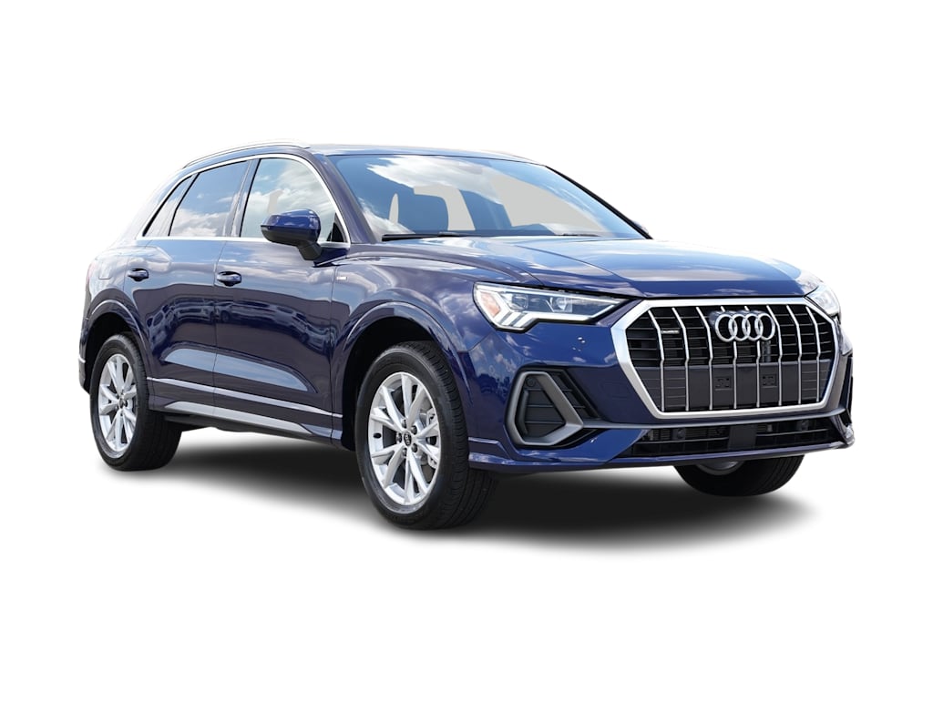 Thumbnail: 2025 Audi Q3 - 22