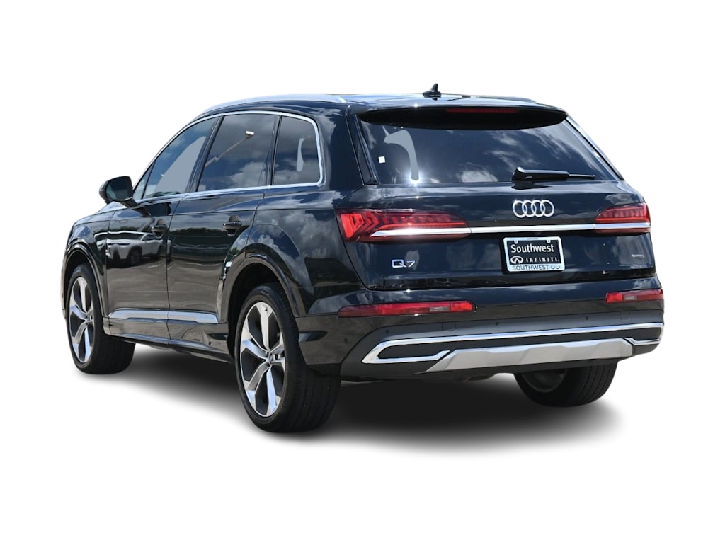 Thumbnail: 2022 Audi Q7 - 4