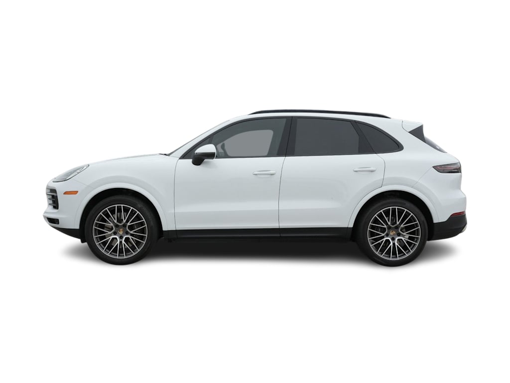 Thumbnail: 2023 Porsche Cayenne - 3