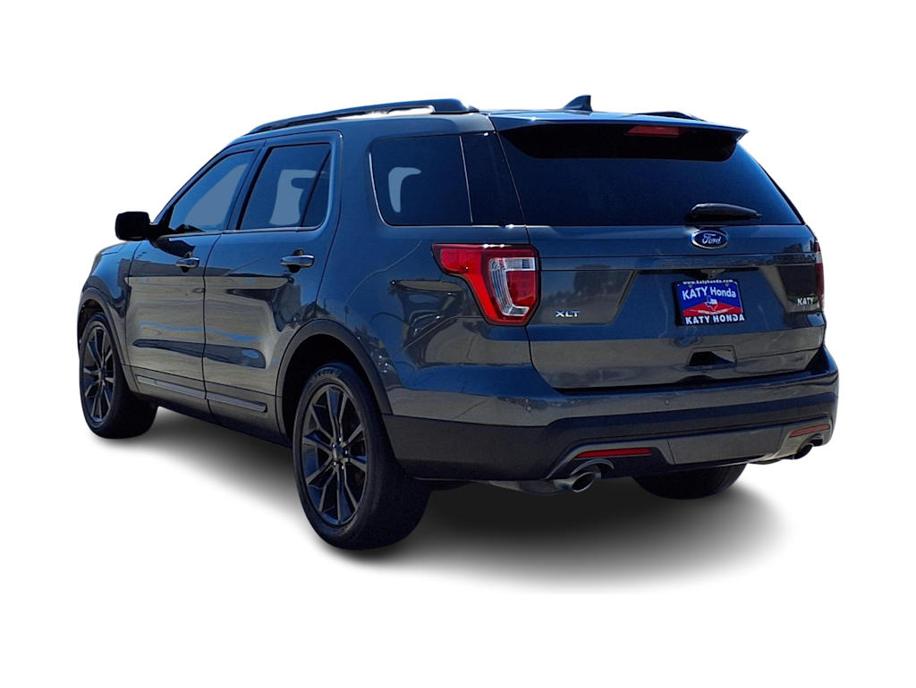 Thumbnail: 2017 Ford Explorer - 4