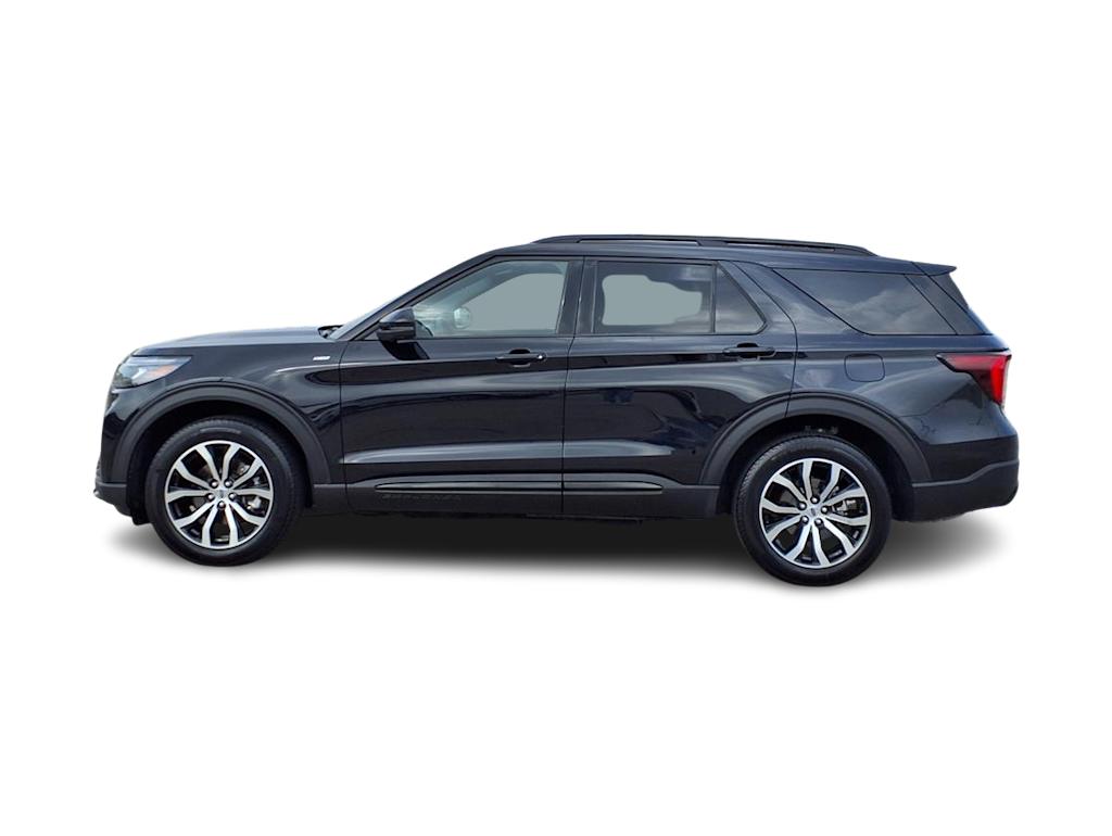 Thumbnail: 2025 Ford Explorer - 3