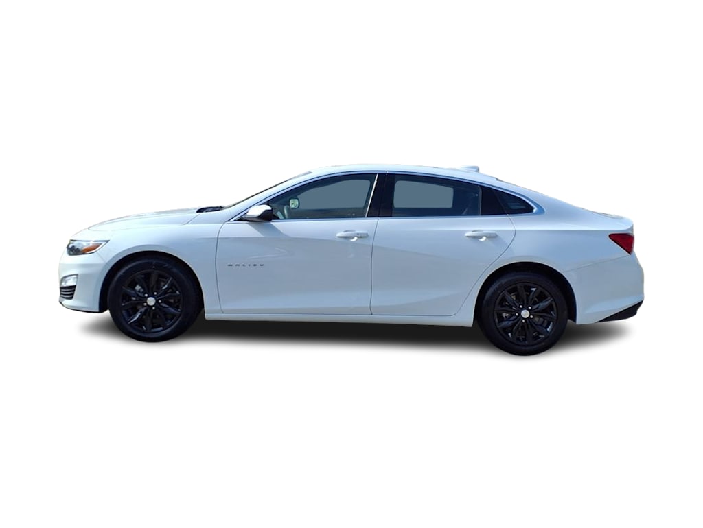 Thumbnail: 2024 Chevrolet Malibu - 3