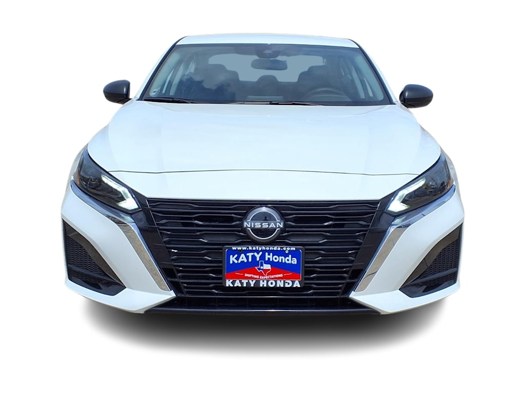 Thumbnail: 2025 Nissan Altima - 6