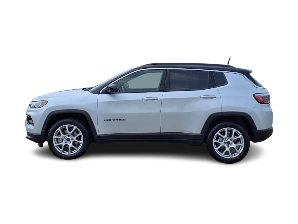 Thumbnail: 2025 Jeep Compass - 3