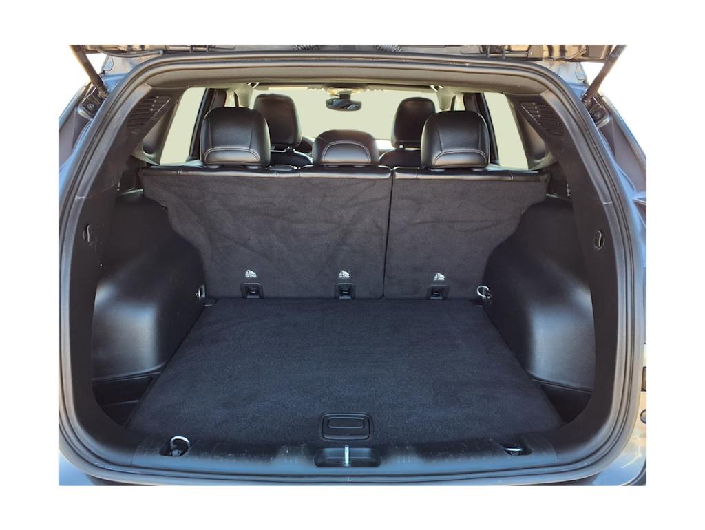 Thumbnail: 2023 Jeep Compass - 18