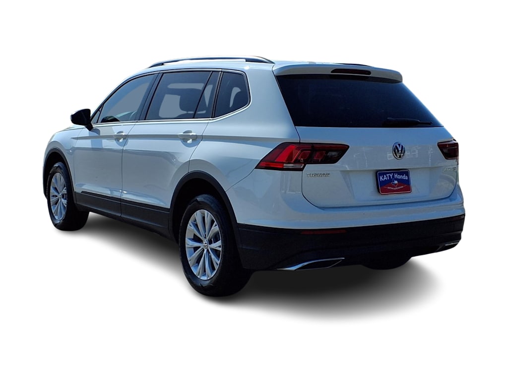 Thumbnail: 2018 Volkswagen Tiguan - 4