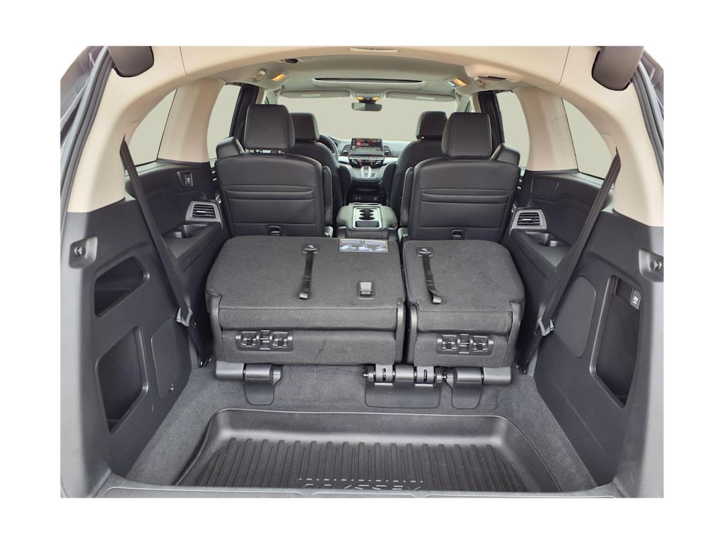 Thumbnail: 2026 Honda Odyssey - 17