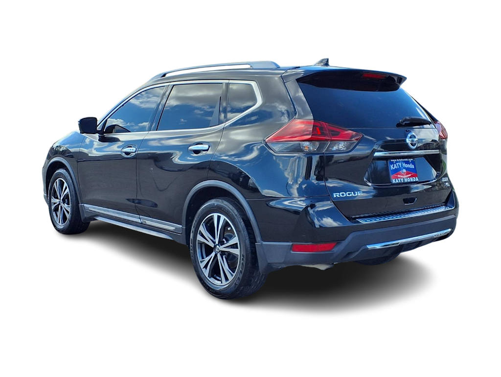 Thumbnail: 2018 Nissan Rogue - 4