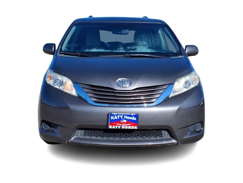 2015 Toyota Sienna LE 6