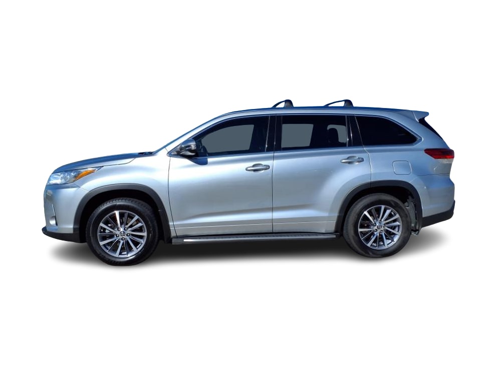 2017 Toyota Highlander XLE 3