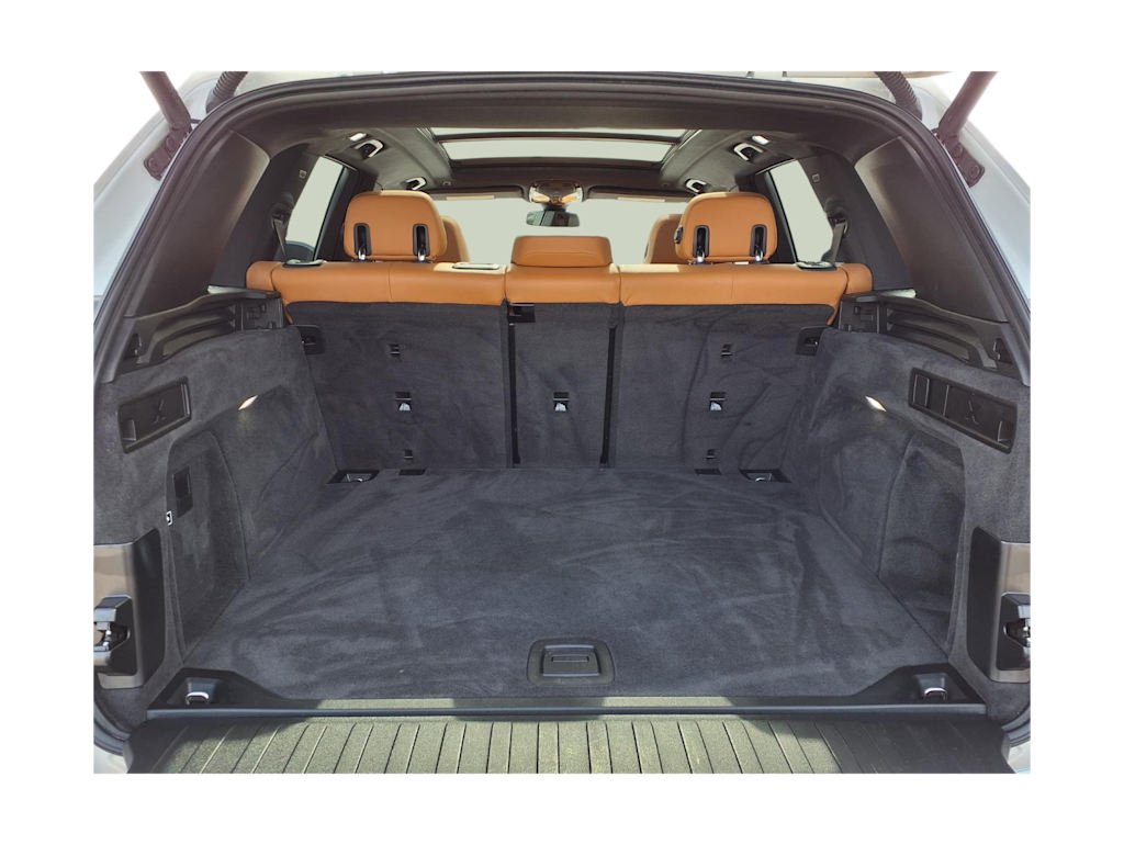Thumbnail: 2022 BMW X5 - 17