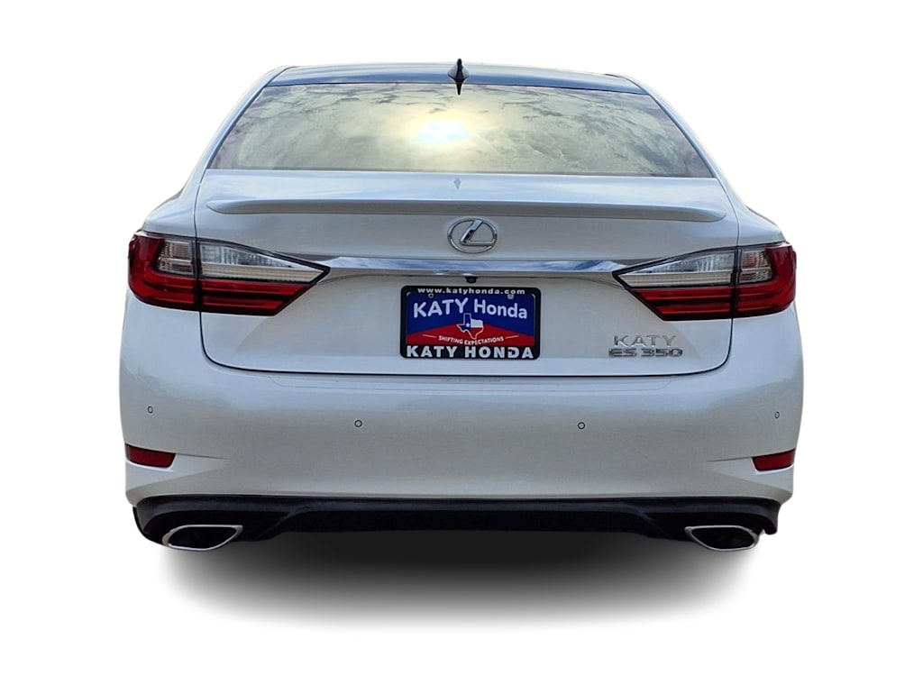 Thumbnail: 2016 Lexus ES - 5