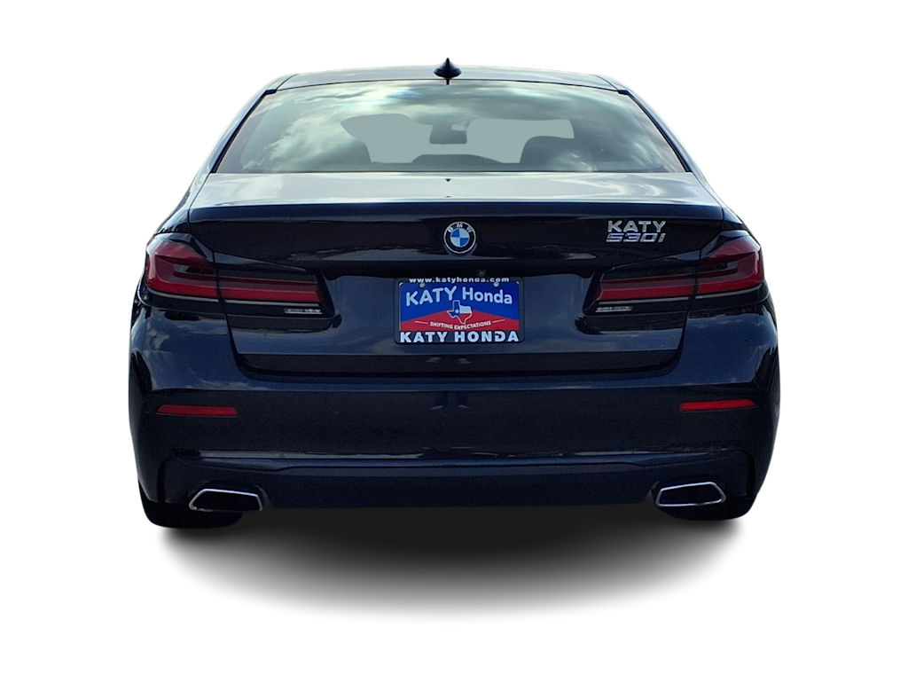 Thumbnail: 2021 BMW 5 Series - 5